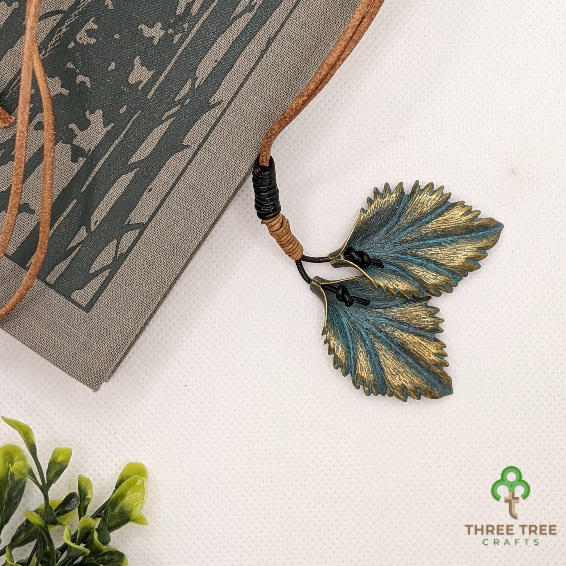 Three Tree Crafts Necklaces & Keychains Double Leaf Necklace